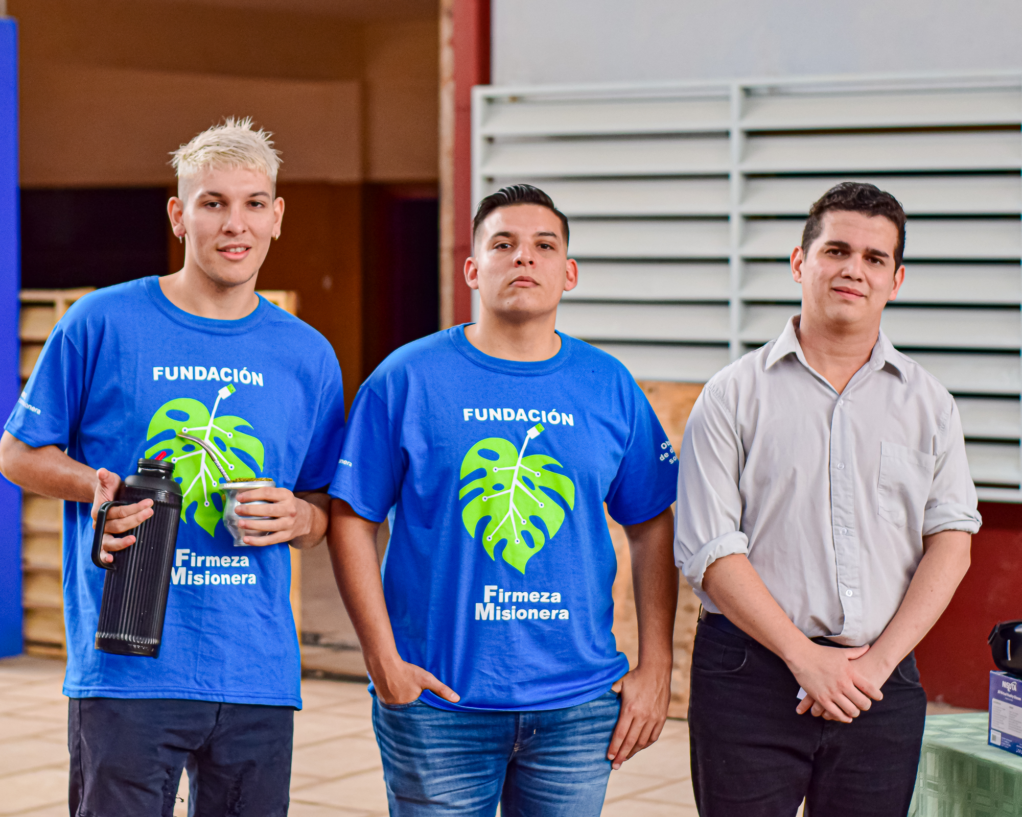 Integrantes de Fundación Firmeza durante un registro del ateneo